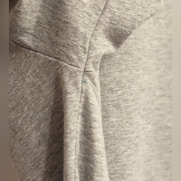 EUC SHEIN grey Def Leppard graphic short sleeve T shirt leopard and def leppard - Picture 5 of 10